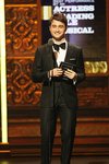 Thumb_radcliffe_appearances_2011tonys_0006