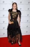 Thumb_emmawatson_appearances_raisaballjune07_017