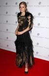 Thumb_emmawatson_appearances_raisaballjune07_03