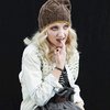 Thumb_lynch_articles_2010oct_nylon_02