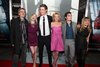 Thumb_oldman_apperances_ridinghood_premiere_001
