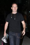 Thumb_isaacs_candids_mrchow10_04