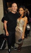 Thumb_isaacs_appearances_solangestoreopening_03