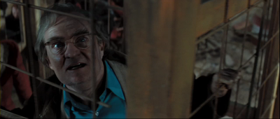Normal_broadbent_film_inkheart_03