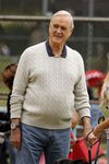 Thumb_cleese_tv_entourage_010