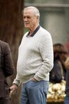 Thumb_cleese_tv_entourage_021