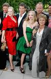 Thumb_appearances_juliewalters_mammamiapremiere_001