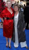 Thumb_walters_appearances_mammamiapremlondon_09