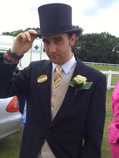 Normal_lewis_appearances_royalascot09_01