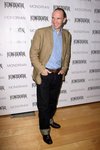 Thumb_fiennes_appearances_goldenblobepreparty09_01