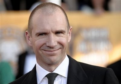 Normal_fiennes_appearances_guildawards09_06