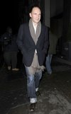 Thumb_fiennes_appearances_2011baftapreparty_002