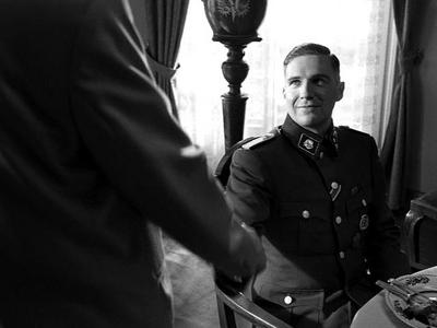 Normal_fiennes_film_schindlerslist_11