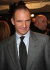 Thumb_actors_ralphfiennes_duchesstorontoff_008