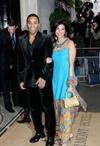 Thumb_fearon_appearances_southbankshowawards_01