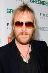 Thumb_ifans_appearances_greenbergfocusfeatures10_01