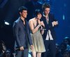 Thumb_pattinson_appearances_mtvvideomusicawards09_01