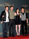 Thumb_pattinson_appearances_newmoonphotocallmadrid09_07