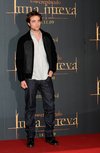 Thumb_pattinson_appearances_newmoonphotocallmadrid09_21