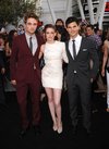 Thumb_pattinson_apperances_eclipsepremierela_007