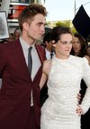 Thumb_pattinson_apperances_eclipsepremierela_080