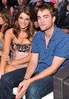 Thumb_pattinson_apperances_tca_031
