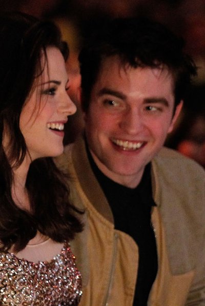 Normal_pattinson_apperances_peopleschoice_2011_013
