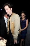 Thumb_pattinson_apperances_peopleschoice_2011_003