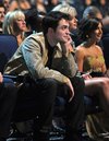Thumb_pattinson_apperances_peopleschoice_2011_045