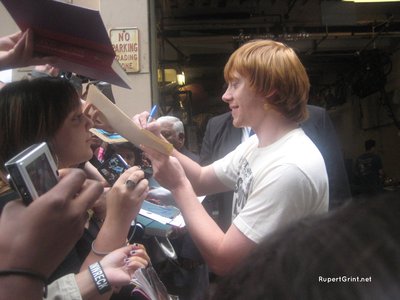 Normal_grint_appearances_regisandkelly_20