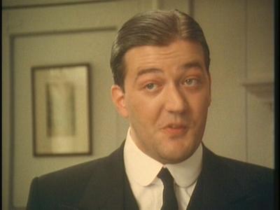 Normal_fry_television_jeevesandwooster_1x05_083