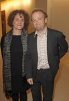 Thumb_jones_appearances_darwin08_01