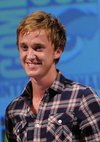 Thumb_felton_appearances_comiccon2010_001
