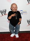 Thumb_troyer_appearances_wwekickoffparty09_03