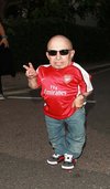 Thumb_troyer_apperances_2010celebrityjuice_004