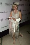 Thumb_thompson_appearances_lavenderpartyclaridges07_01