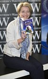 Thumb_thompson_appearances_mcpheebooksigning10_5