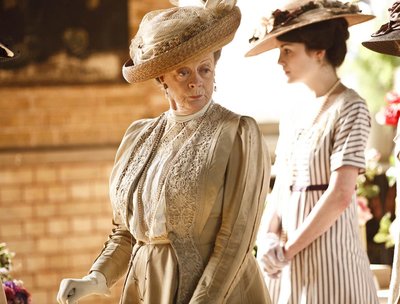 Normal_smith_tv_downtownabbey_001