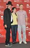Thumb_henderson_appearances_lifeduringwartimepresscall09_11