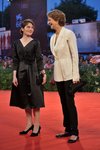 Thumb_henderson_appearances_lifeduringwartimepreml09_22