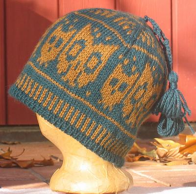 Normal_knitting_mugglewear_hats_nightowlhat_djinnj