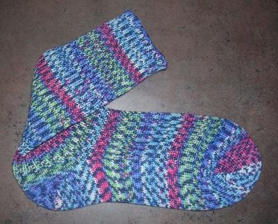 Normal_crafts_knitting_hpsocks_harry_02