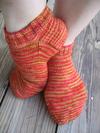 Thumb_knitting_mugglewear_socks_molly_quieitsh