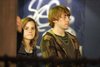 Thumb_dh_onset_london01_08