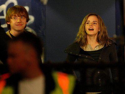 Normal_dh_behindthescenes_onset_019