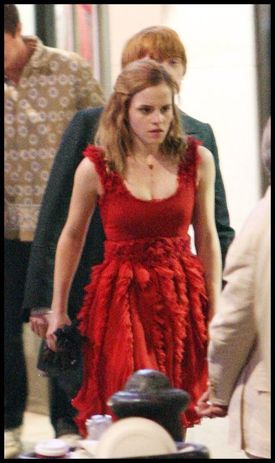 Normal_dh_behindthescenes_onset_111