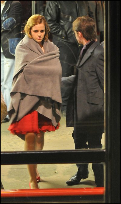 Normal_dh_behindthescenes_onset_146