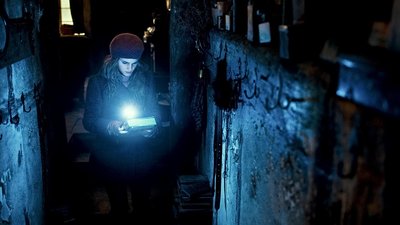 Normal_dh_stills_official_098