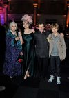 Thumb_film_premieres_ukafterparty_151