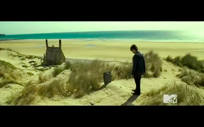 Normal_dhmtvtrailer28